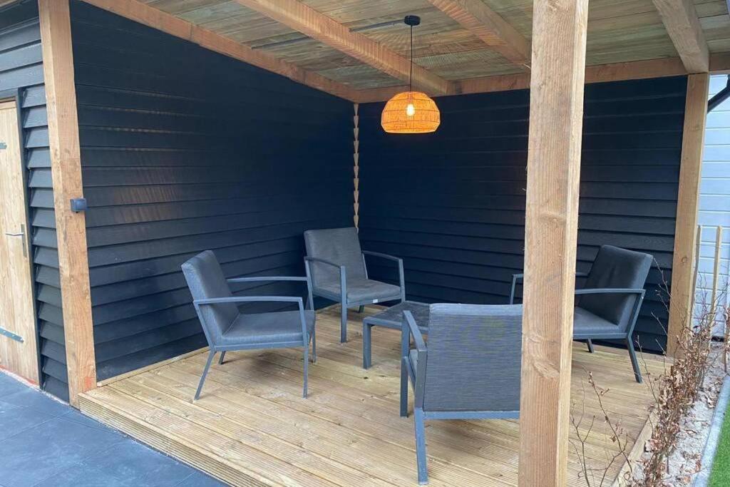 Luxe Veluwse Chalet te huur met sauna Villa Doornspijk Buitenkant foto